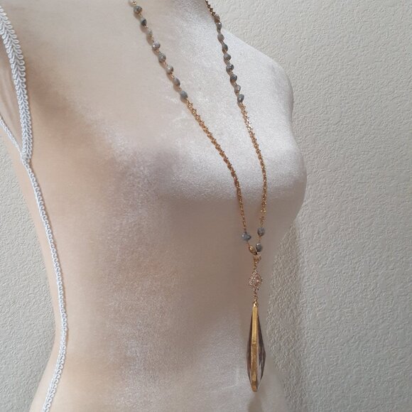 Large Pendent Drop Necklace - Picture 4 of 11